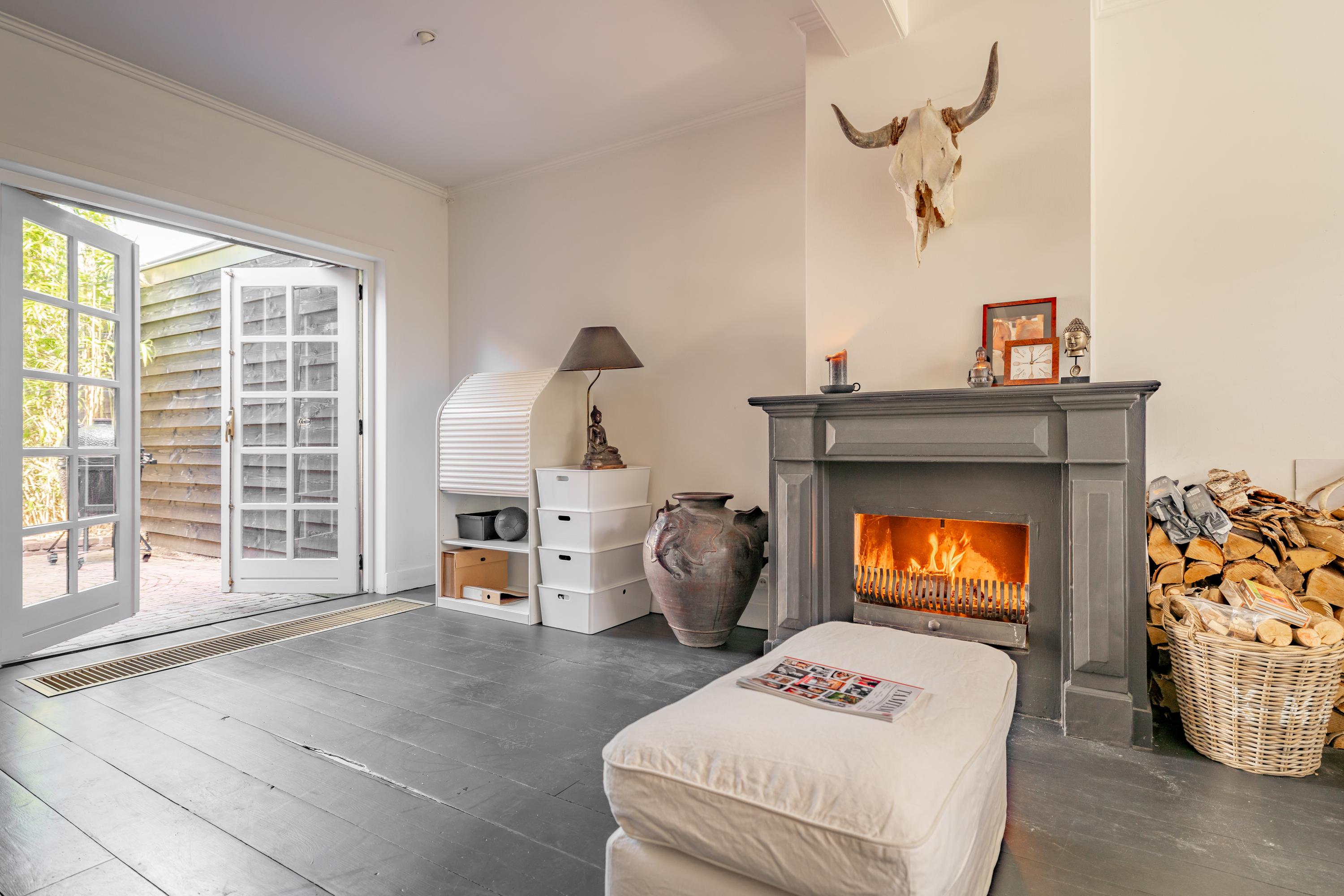 Tussenwoning te koop: Hulweg 42, Huizen